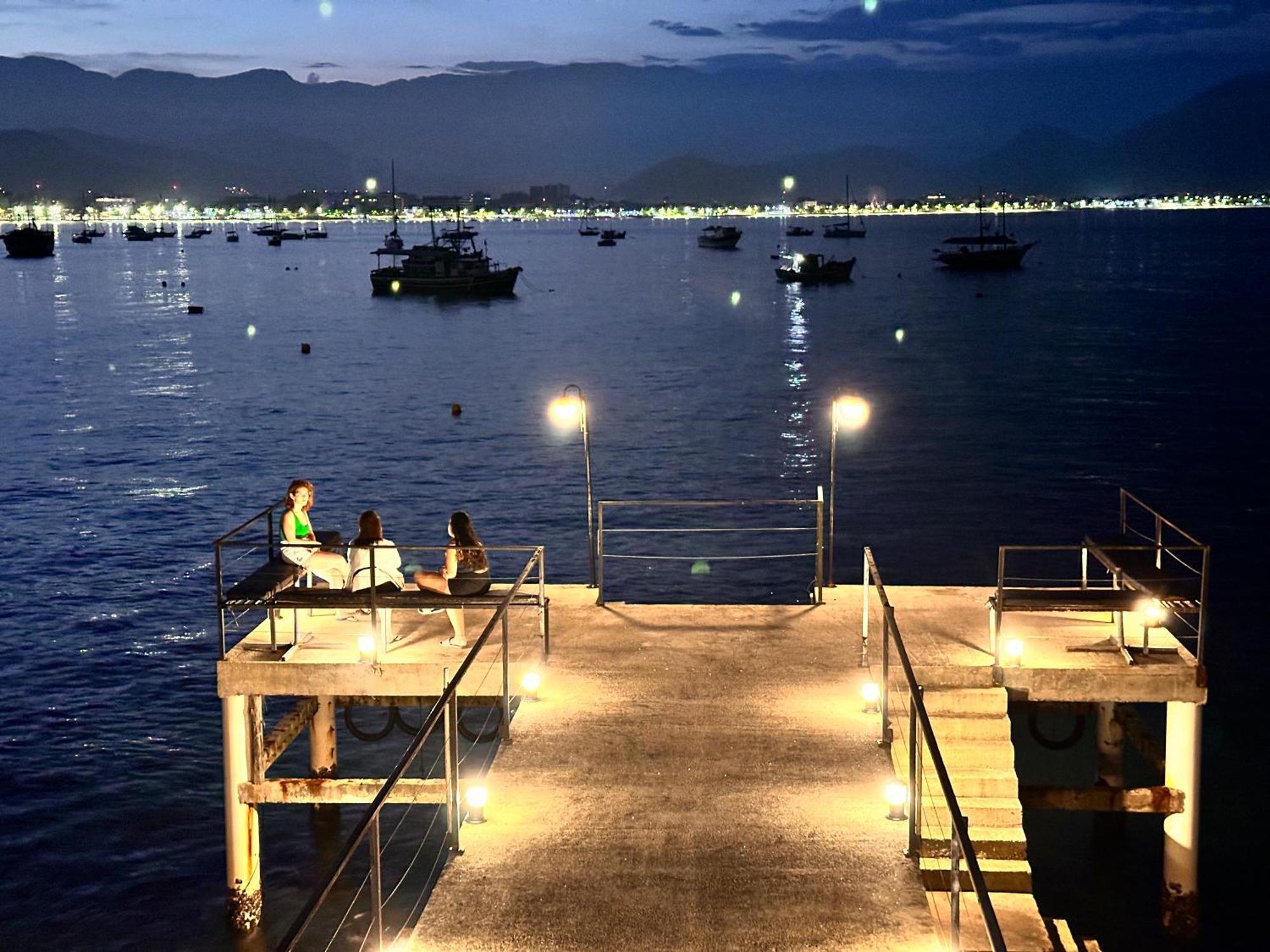 1819 Marine Hotel อูบาตูบา ภายนอก รูปภาพ
